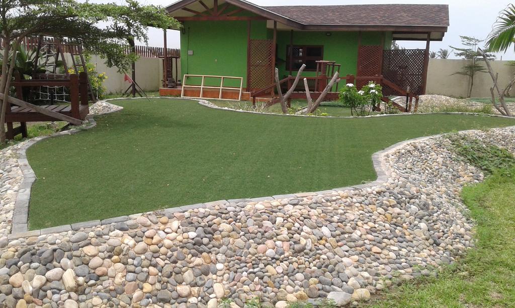 Villa The Palms At Prampram Exterior foto
